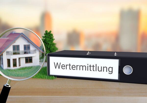 Ordner mit Aufdruck Wertermittlung